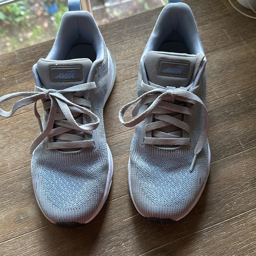 Avia Women’s Tennis Shoes